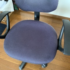 デスクチェア　昇降式　高さ調節可　ウィールチェアの画像