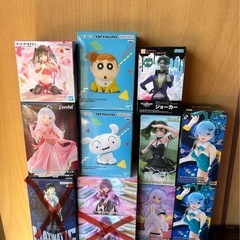フィギュア　美少女系　１点　700円