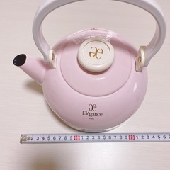 【Elegance Paris】2.5Lホーローやかんの画像