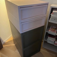 収納ボックスの画像