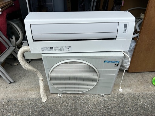 ダイキン　エアコン　8畳　AJT25YCS-W 2021年製　②