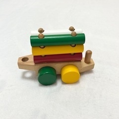 ミキハウス　知育玩具　木製ひっぱる電車の画像