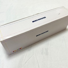 ミキハウス　知育玩具　木製ひっぱる電車の画像