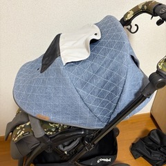 コンビ　ベビーカーの画像