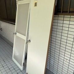 ドア2枚の画像