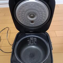 炊飯器の画像
