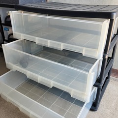中古　収納引き出し　３段　の画像