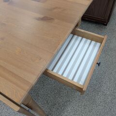 ジモティー見た！で5%OFF【ダイニングテーブル】IKEA イケア インガートルプ INGATORP バタフライテーブル 食卓テーブル 幅65/94/123cm: ブラウンの画像