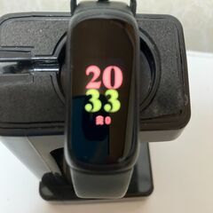 【中古雑貨】携帯周辺機器　スマートウォッチ　fitbitの画像