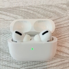 ８／2まで　【正規品】airpods pro 第一世代 付属品完品 動作確認済の画像