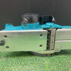 makita マキタ KP180D 充電式カンナ 中古品 替刃式 18V【ハンズクラフト沖縄豊見城店】の画像