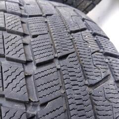スタッドレスタイヤ 215/60R17 4本セット の画像