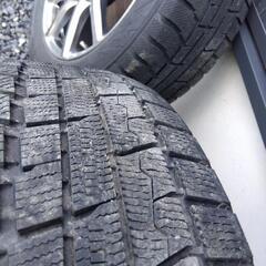 スタッドレスタイヤ 215/60R17 4本セット の画像