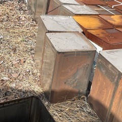 サラダ油の
一斗缶の画像