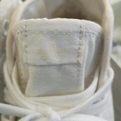 0723-204 adidas　白スニーカー23.0の画像