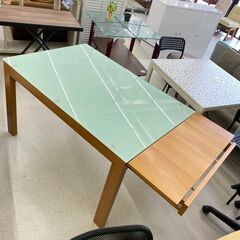 店頭引き渡し 中古 ニトリ 伸縮 ダイニングテーブル ガラス DT ルビー 伸長 R211の画像