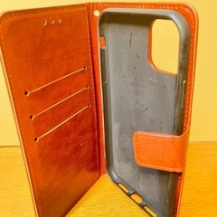 iPhone11用の手帳型スマートフォンケース　新品　未使用の画像