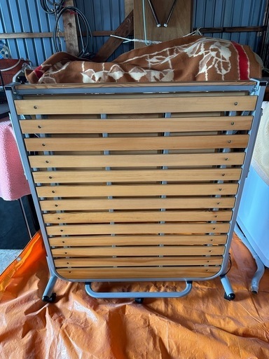 折り畳みすのこベッド　シングル