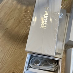 取り引き中　iPhone空箱7箱とイヤホン2個　の画像