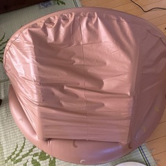 プール、水着の画像