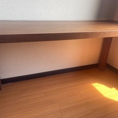 テーブル（デスク）の画像