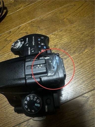 昭和レトロなカメラですよ〜ジャンクです。 hqdefault.jpg