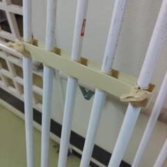 取り引き中となりました❗　突っ張りパイプ棚の画像