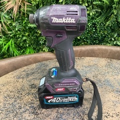 中古　マキタTD002G  40V 紫　インパクトドライバーの画像