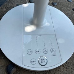 TOSHIBA扇風機の画像