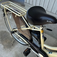 26インチ　変速3 段階　電動自転車　アシスト自転車　ママチャリ　バッテリー、充電器付きの画像