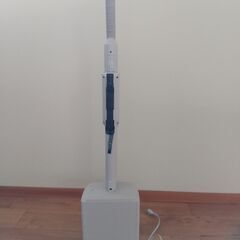 東芝トルネオ　VC-SL130DS コードレスクリーナー 掃除機の画像