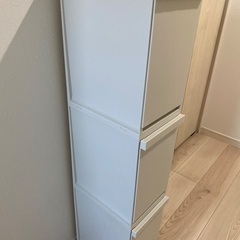 ３段収納ボックスの画像