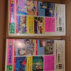 日本むかし話3と4　DVDやブルーレイでなく、VHS（ビデオテープ）です。他の有料商品とまとめ買いの場合割引します。　希望者には3枚目以降の商品もお付けできますの画像