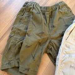UNIQLOキッズ　ショートパンツ130㎝の画像