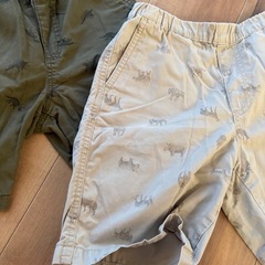 UNIQLOキッズ　ショートパンツ130㎝の画像