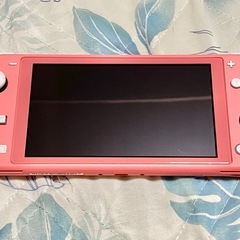 Nintendo Switch Lite コーラルピンク 美品の画像