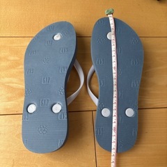 GAP ビーチサンダル　5-6の画像