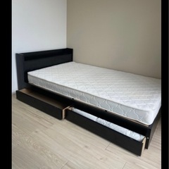 【セミダブルベッド】　の画像