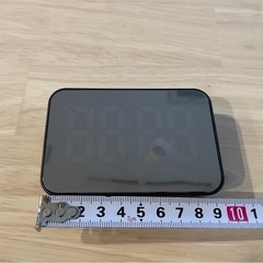 ダイソー　デジタル時計の画像