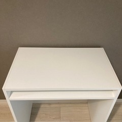 美品　IKEA デスクの画像