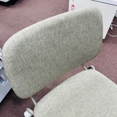 【激安】キャスター付きチェアの画像