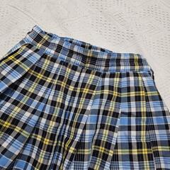 【120】ファミリア　ファミリア　チェックスカートの画像