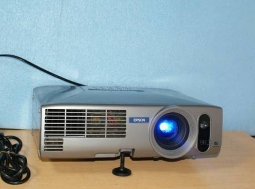 EPSON プロジェクター EMP-830 ☆3000ルーメン 【公式通販】