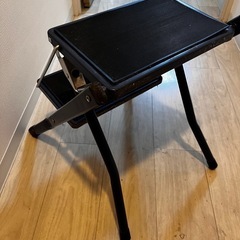 脚立
の画像