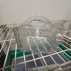 餌入れの画像