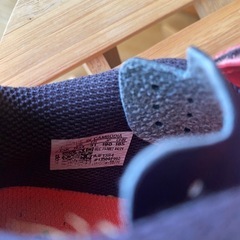adidas トレーニングシューズ　19センチ
 の画像