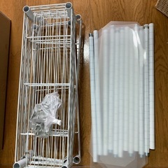 スチールラックの画像