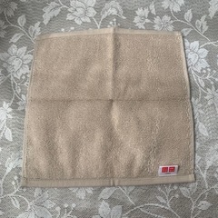 【美品】ハンドタオル　ハンカチ　ウォッシュタオル　7枚セットの画像