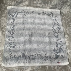 【美品】ハンドタオル　ハンカチ　ウォッシュタオル　7枚セットの画像