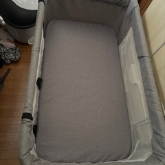 ベビーベッド 移動式ゆりかご付き  今日特別価格記載ありの画像